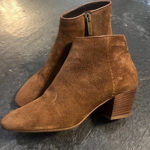 Womens Aquatalia Ankle Boots